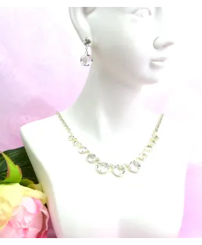 Komplet z kryształków w srebrnej oprawie