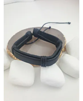 Bransoletki męskie na rzemianiach