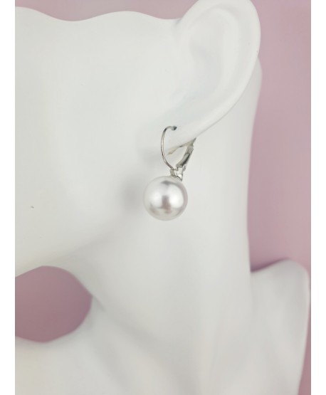 Kolczyki perełki na biglu