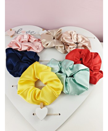 Gumki scrunchie kolorowe satynowe