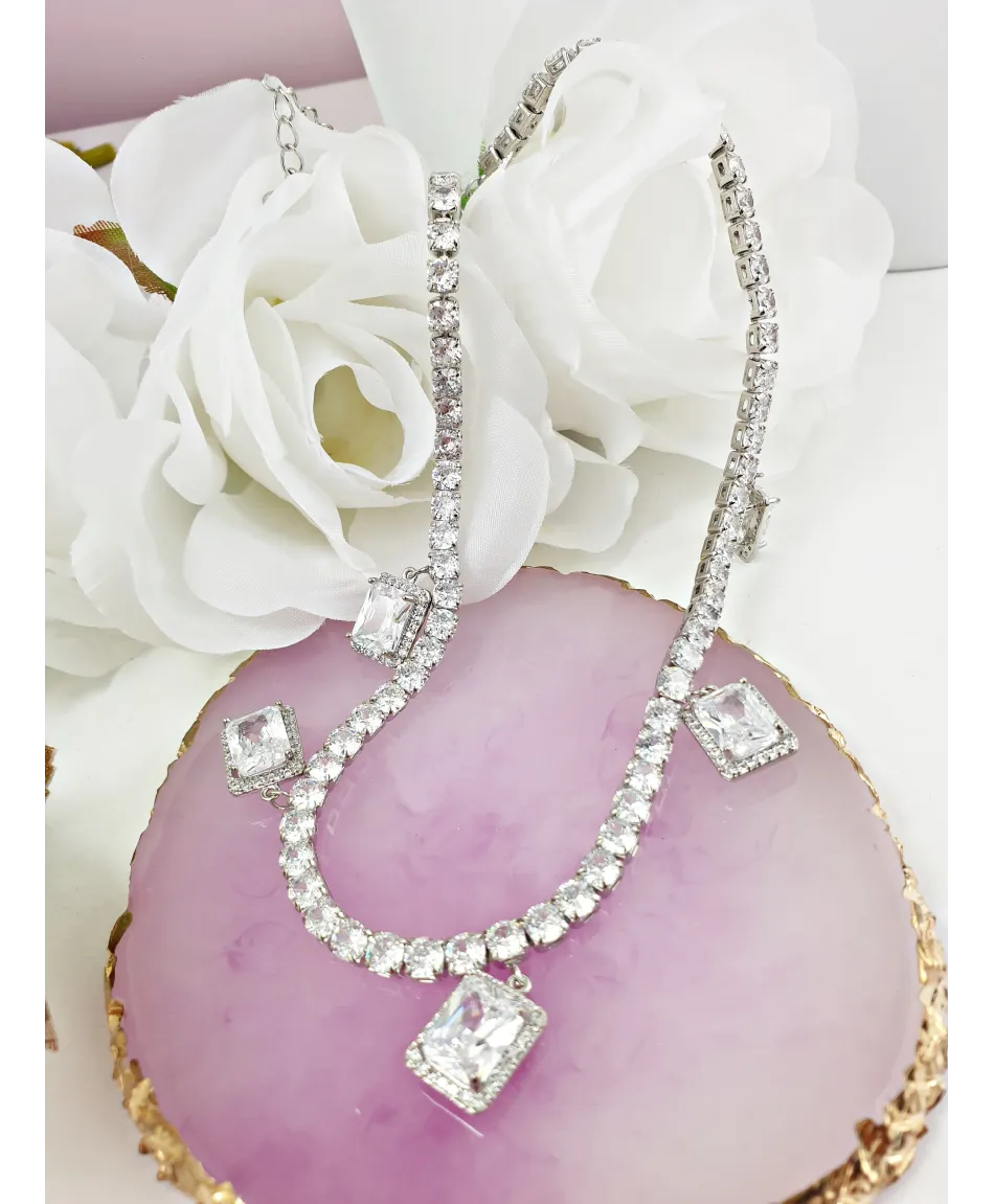 Naszyjnik stal bogato zdobiony srebrny