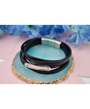 Skórzana bransoletka męska z ozdobnym elementem