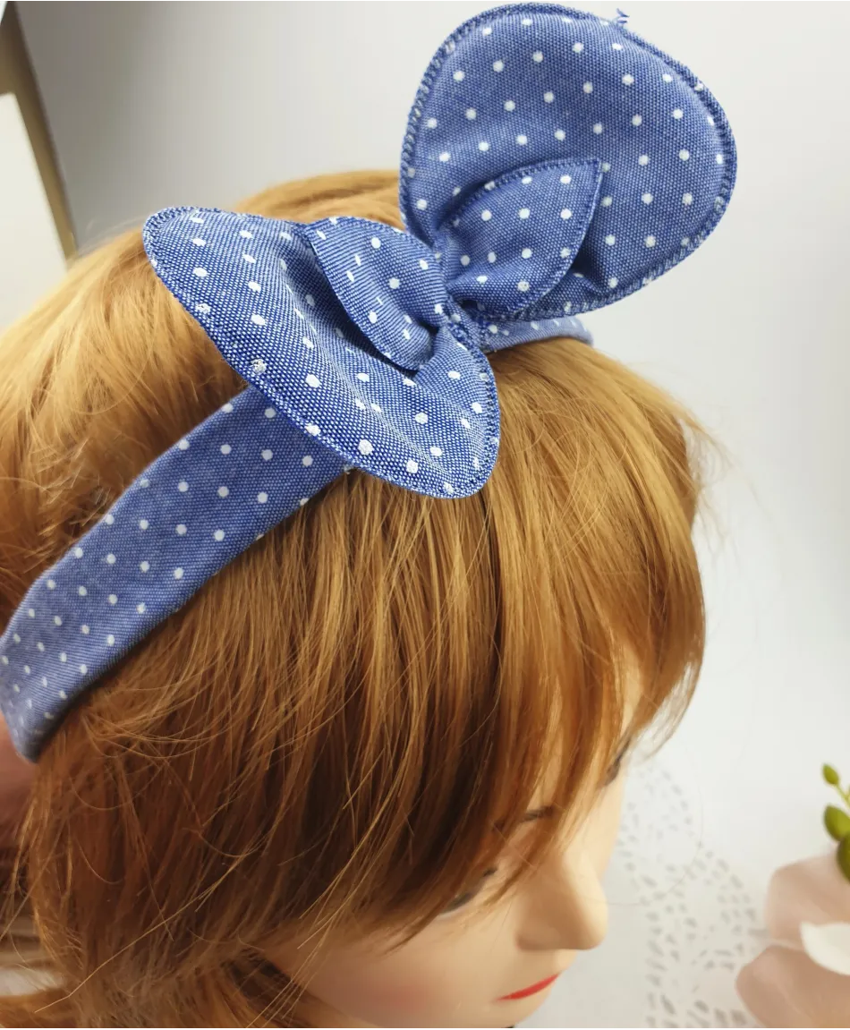 Opaska dziecięca z uroczą kokardką