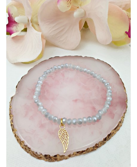 Bransoletka na gumce z zawieszką