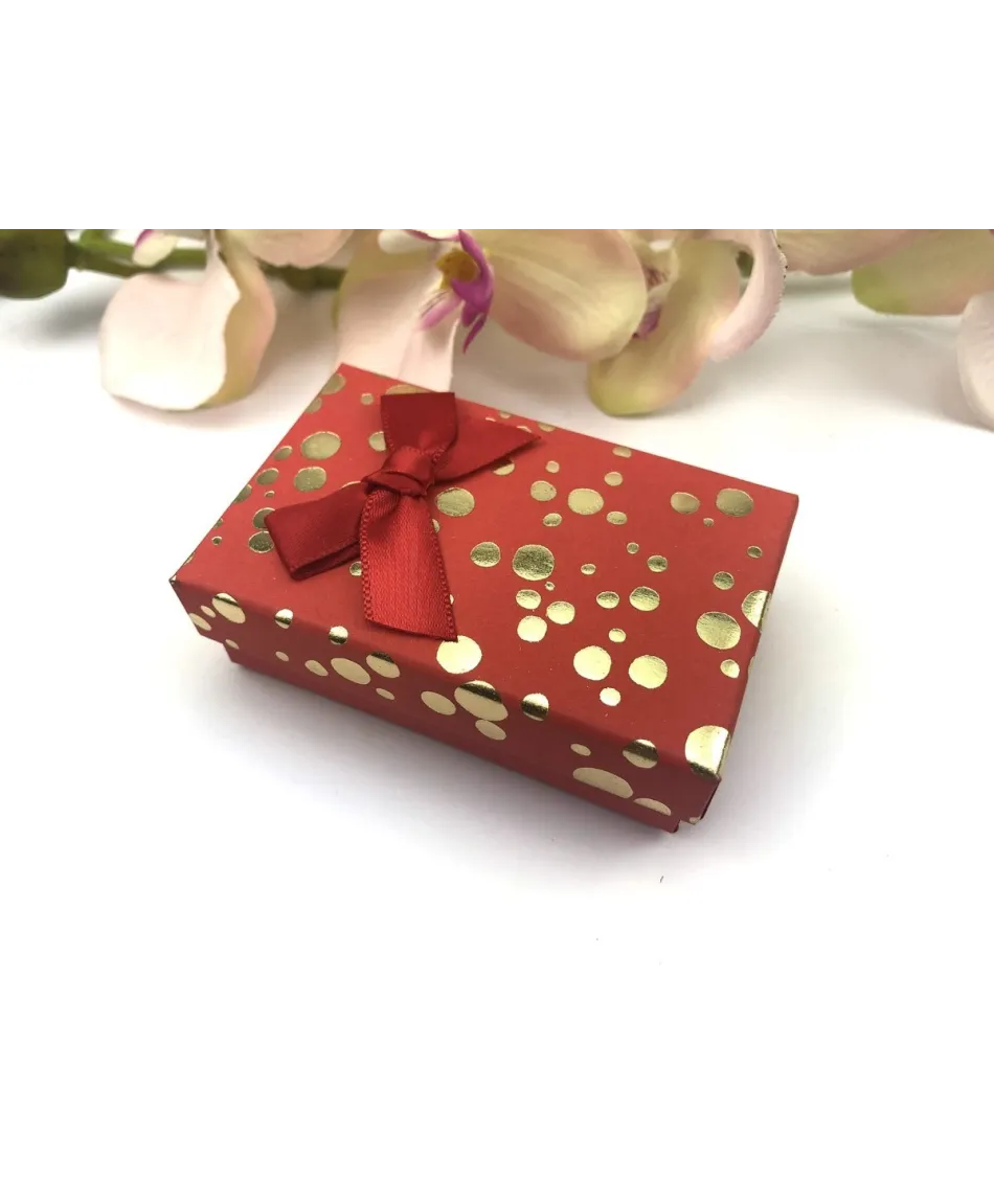 Opakowanie ozdobne w kropki