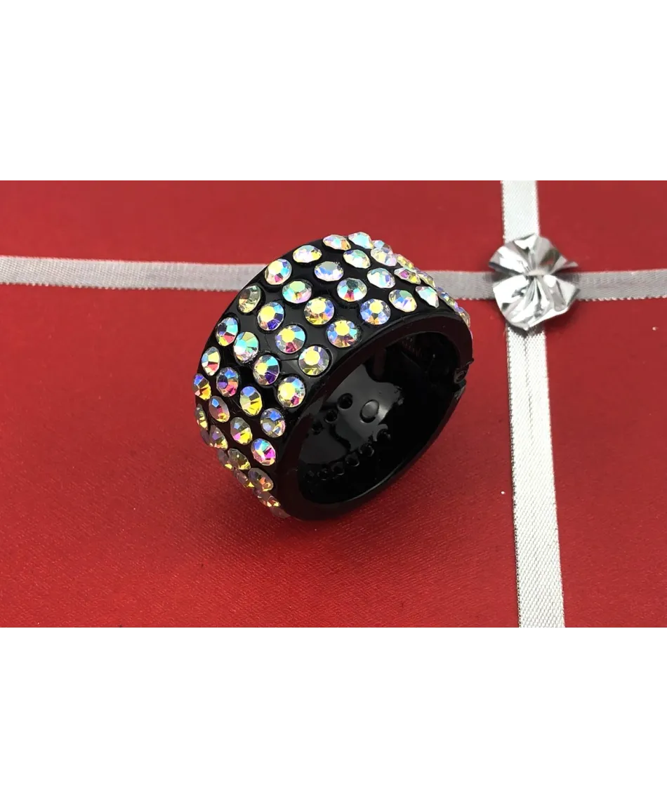 Spinka na kucyk z błyszczącymi cyrkoniami