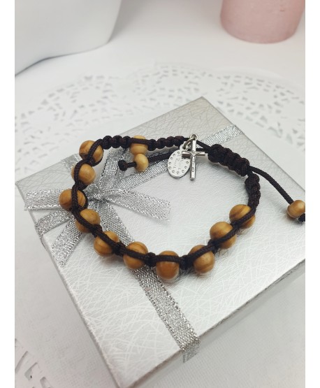 Bransoletka różaniec na brązowym sznurku