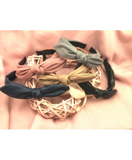 Opaski ze skóry ekologicznej z kokardką