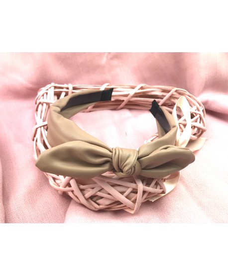 Opaski ze skóry ekologicznej z kokardką