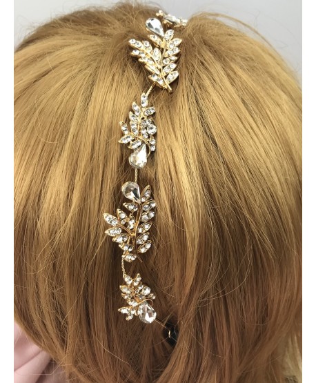 Ozdoba do włosów na bogato zdobionym złotym druciku