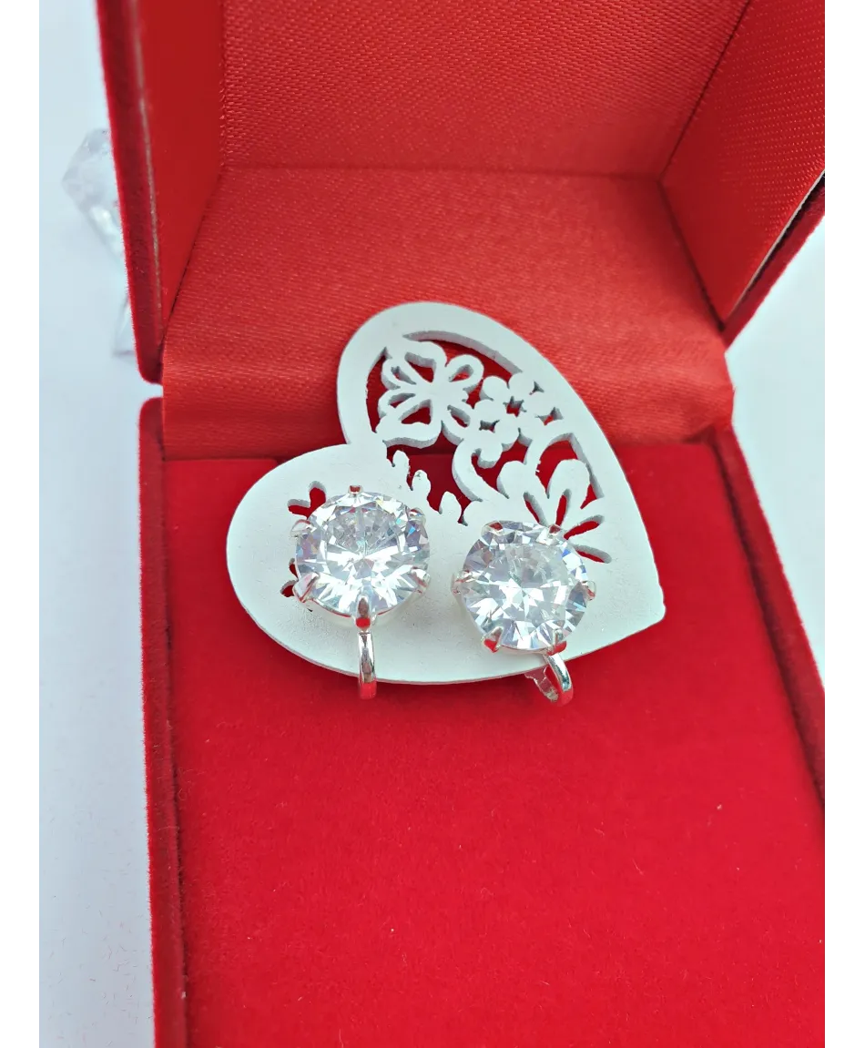 Klipsy srebrne z okrągłym kryształkiem