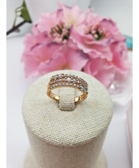 Pierścionek stal złoty wysadzany drobnymi dżetami