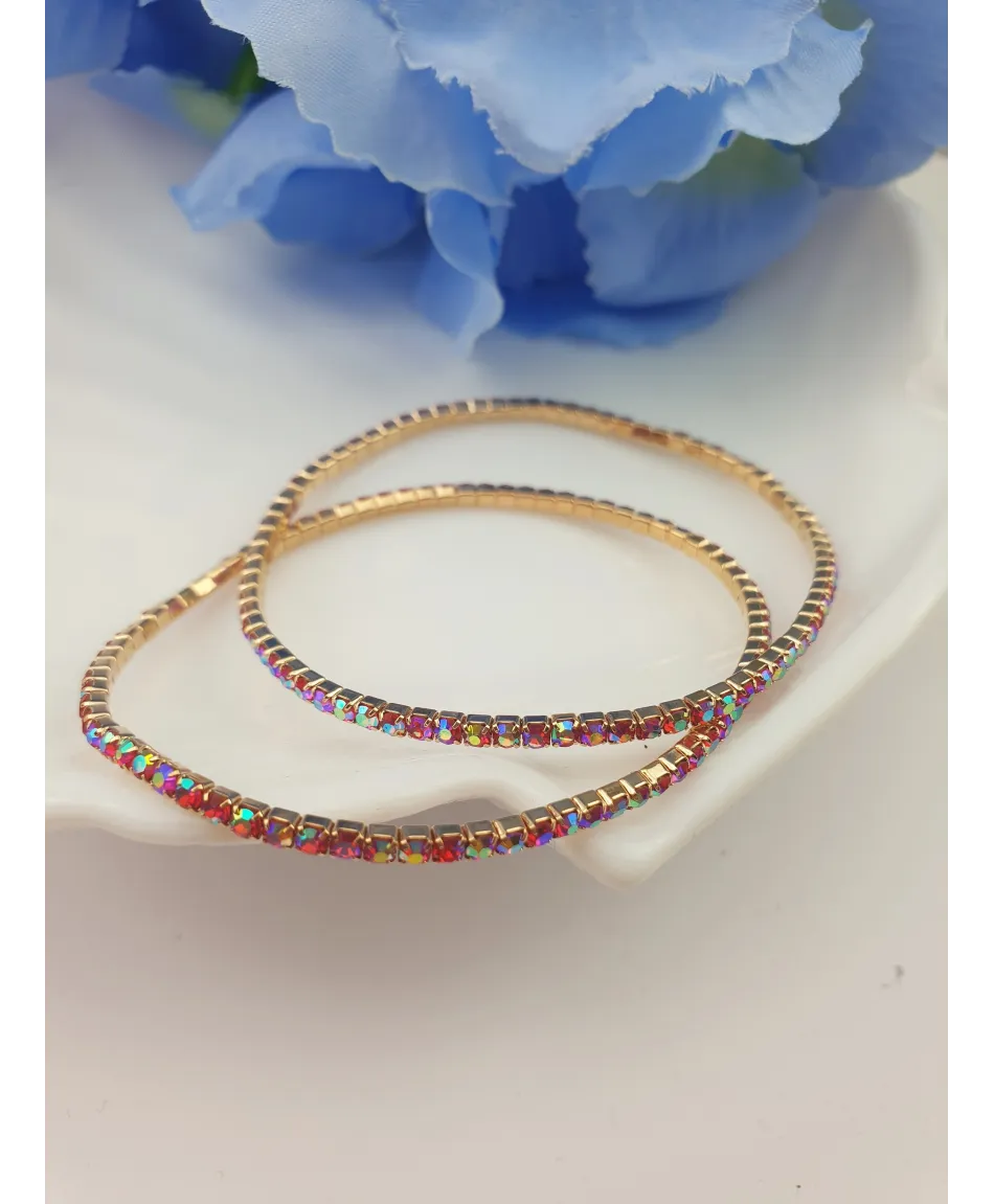 Bransoletki z małych kryształków na gumeczce