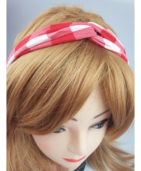 Opaski z węzłem w kratkę