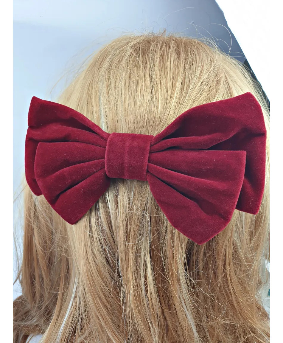 Duża, welurowa kokarda