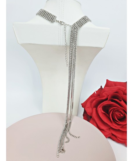 Choker dżetowy srebrny ze zwisem