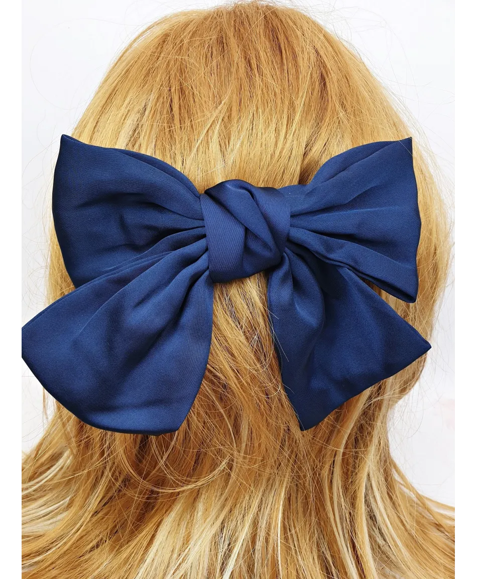 Spinka automatyczna z dużą kokardą