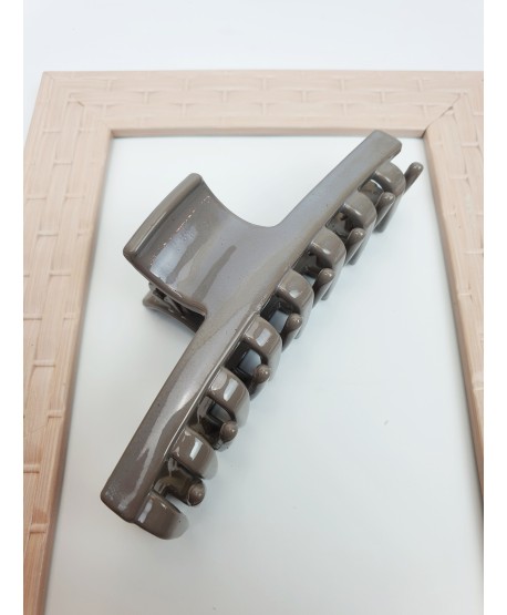 Spinka szczęka w ciemniejszych kolorach do wyboru