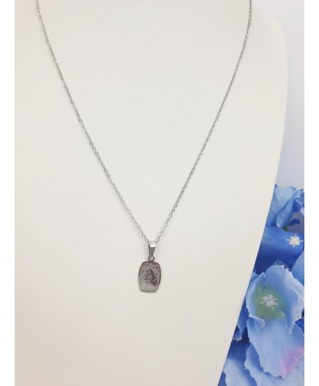 Naszyjnik stalowy srebrny z medalikiem