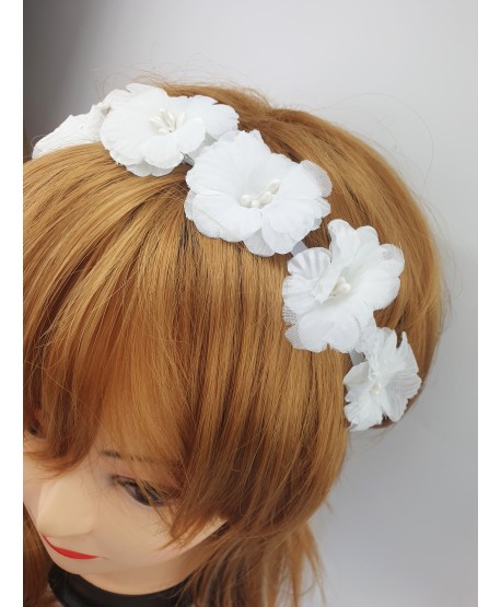 Opaska na gumce białe kwiatuszki