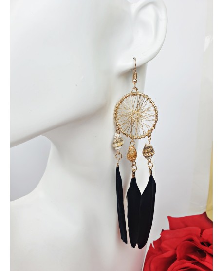 Kolczyki czarne łapacze snów z muszelkami