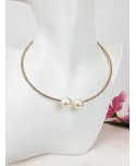 Sztywny choker z perełkami