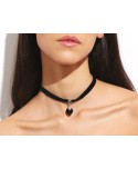 Choker czarny na tasiemce z sercem Choker czarny na tasiemce z sercem