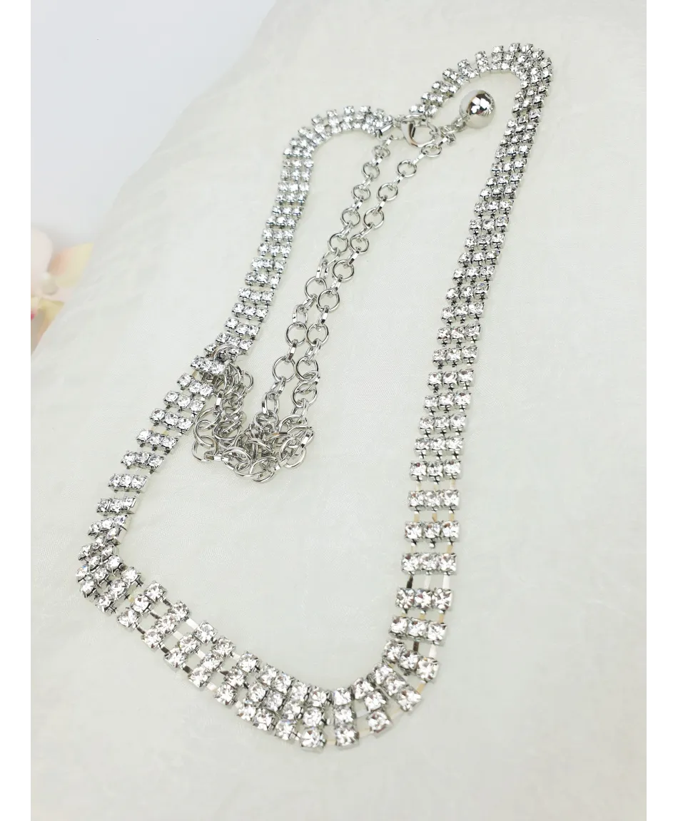 Biżuteryjny pasek błyszczący do sukienki