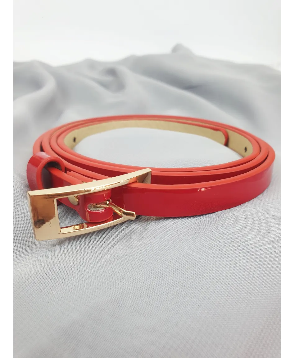 Cienki pasek do sukienki ze złotą klamerką