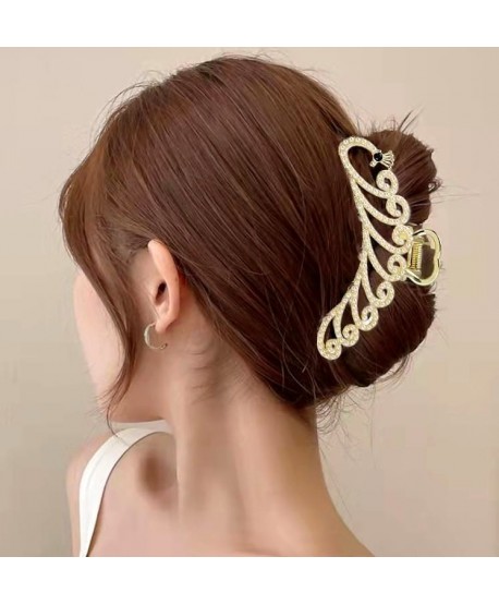 Spinka klamra złoty paw z perełkami