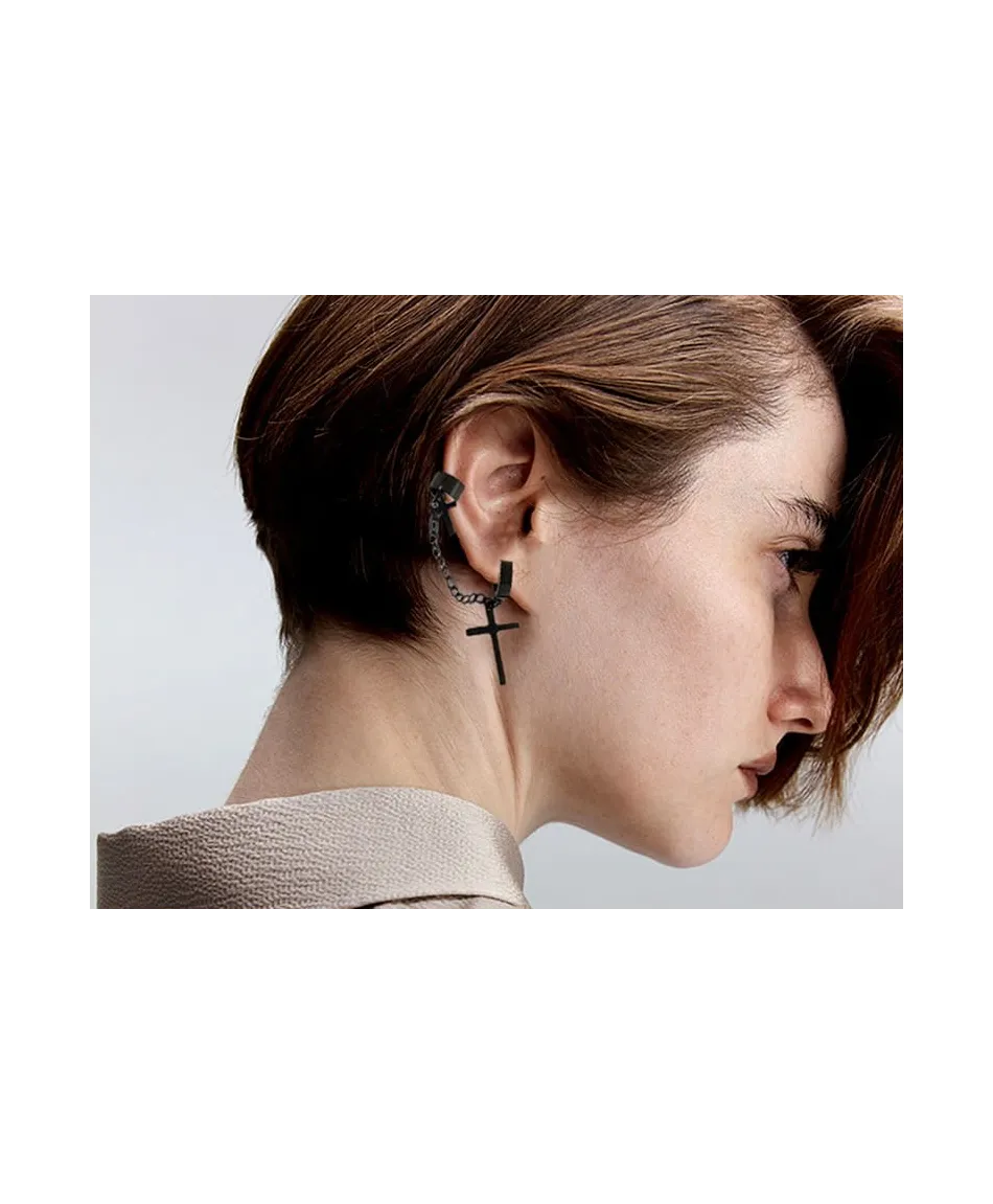 Nausznice z krzyżami i łańcuszkiem czarne/srebrne
