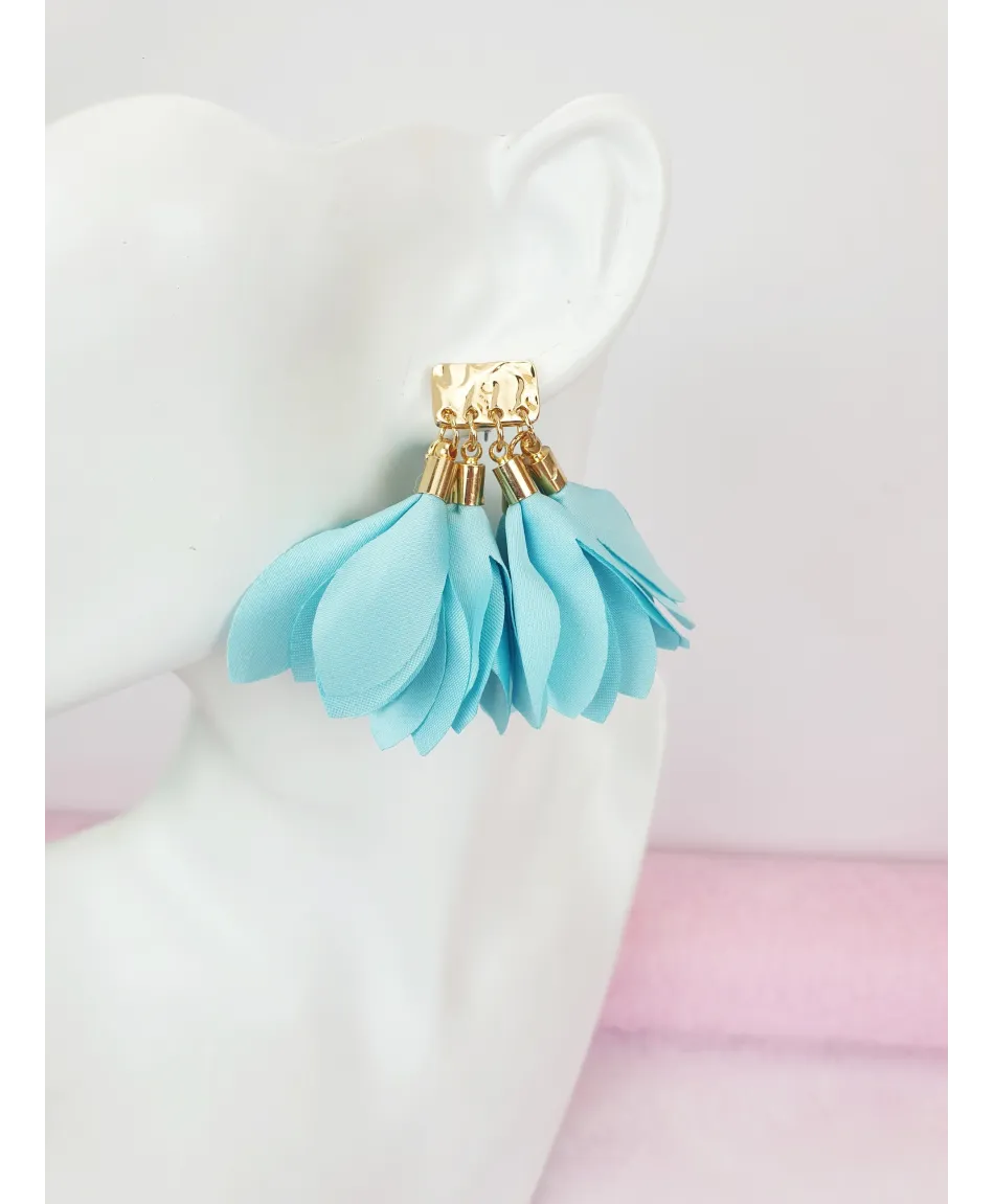 Kolczyki jedwabne krótkie kwiaty