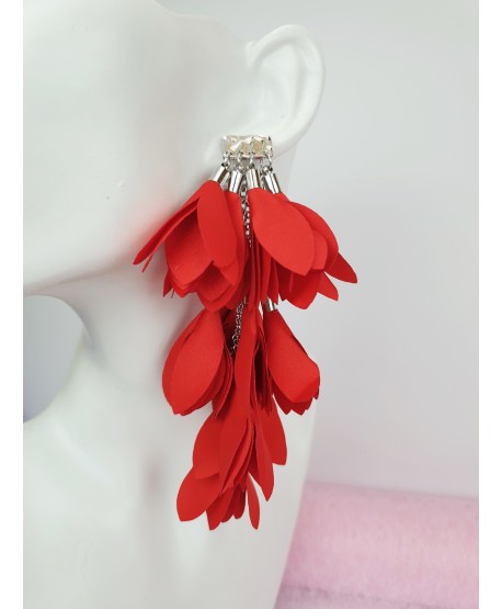 Kolczyki jedwabne długie kwiaty czerwone