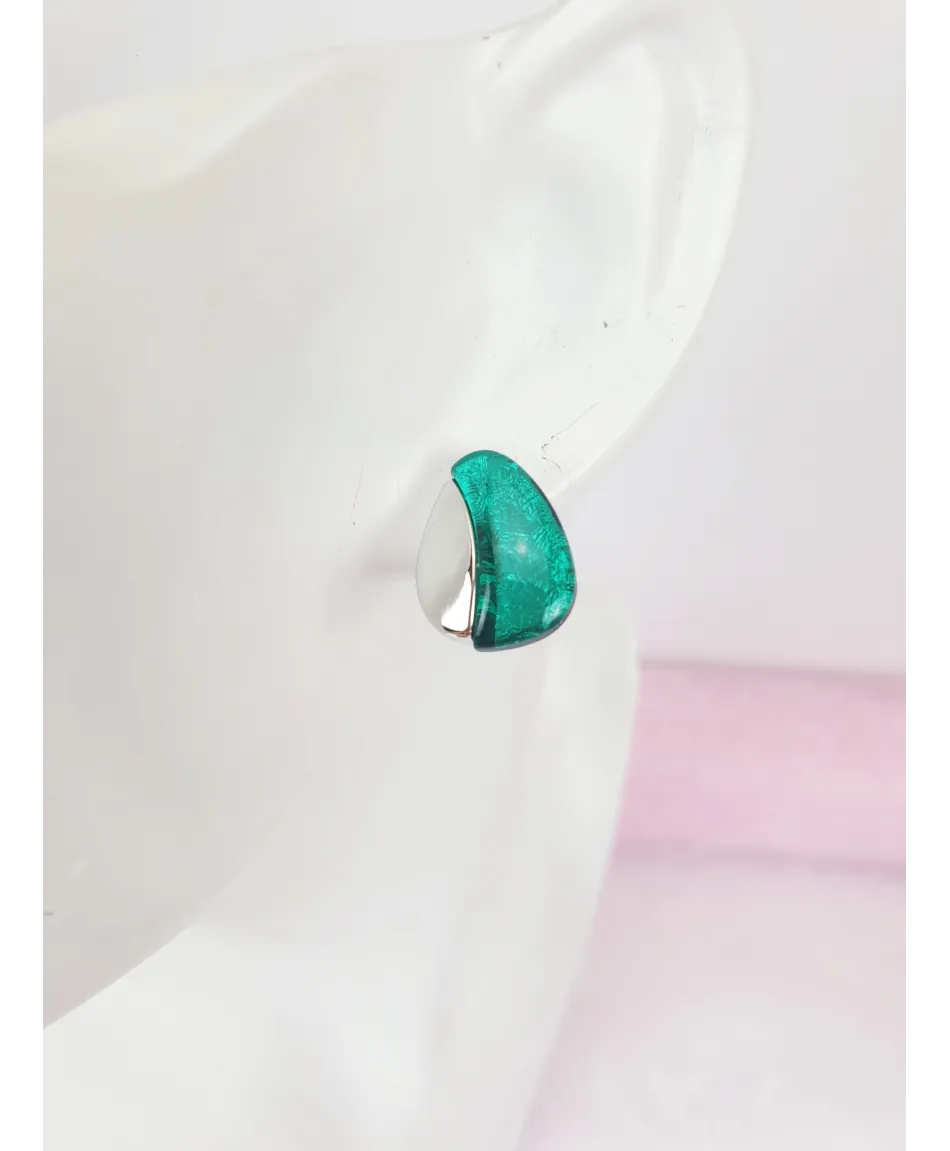 Kolczyki srebrne z kolorowej żywicy zielone