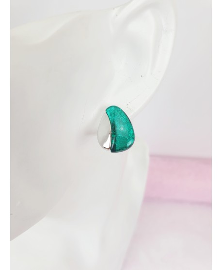 Kolczyki srebrne z kolorowej żywicy zielone