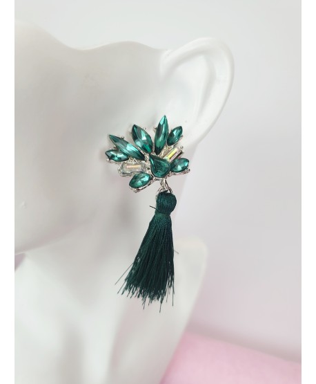 Kolczyki chwosty zielone z ozdobą