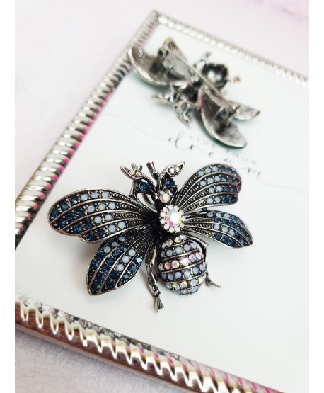 Broszka cyrkoniowa mucha