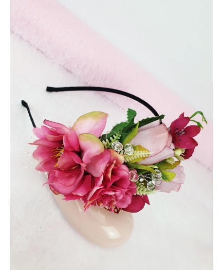 Bogata opaska kwiaty róż