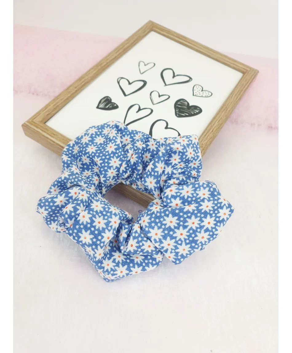 Gumki do włosów scrunchie błękitne wzory
