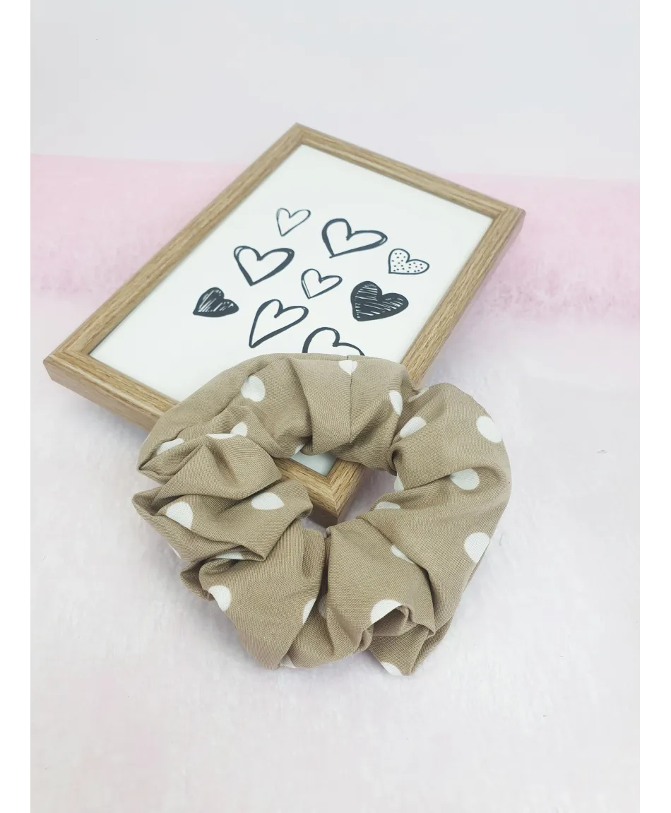 Gumki do włosów scrunchie beżowe wzory