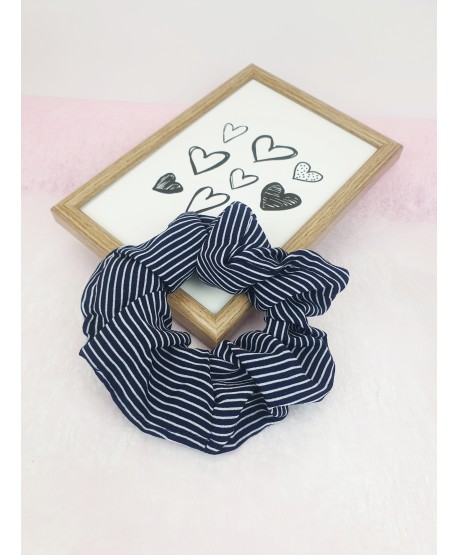 Gumki do włosów scrunchie granatowe wzory