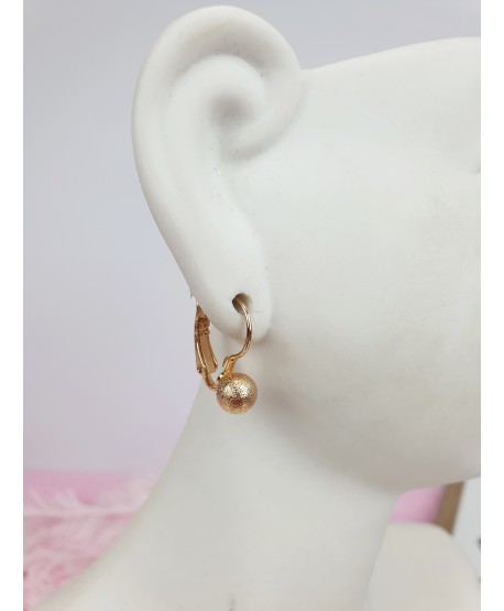 Kolczyki stal złote kulki na biglu 0,6 cm