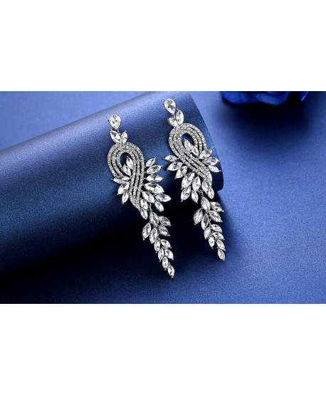 Kolczyki srebrne z kryształkami w kształcie listków