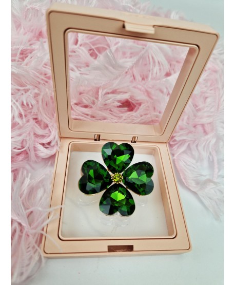 Broszki kryształowe koniczyny