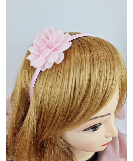 Opaski z satynowym kwiatkiem