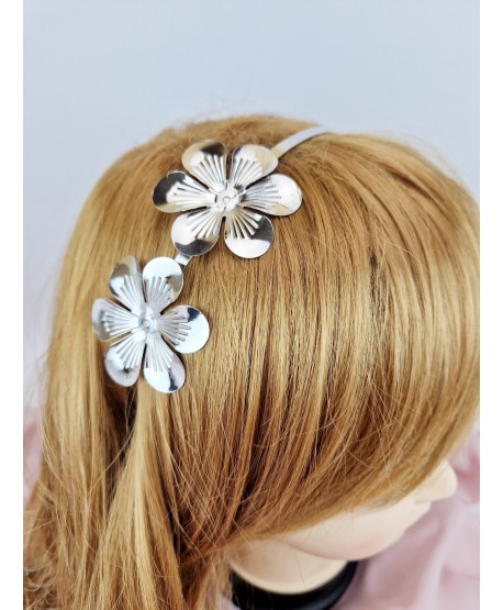Opaski do włosów metalowe z kwiatkami