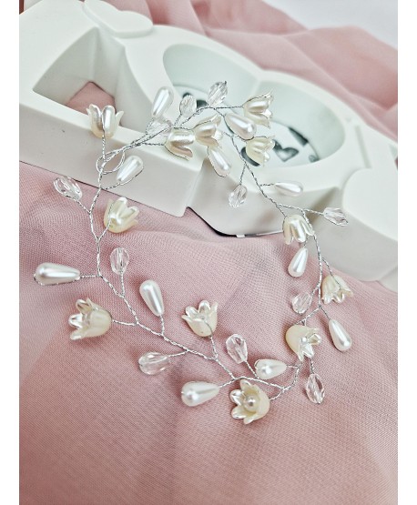 Ozdoba do włosów ślubna gałązka perełki i kwiatki ecru