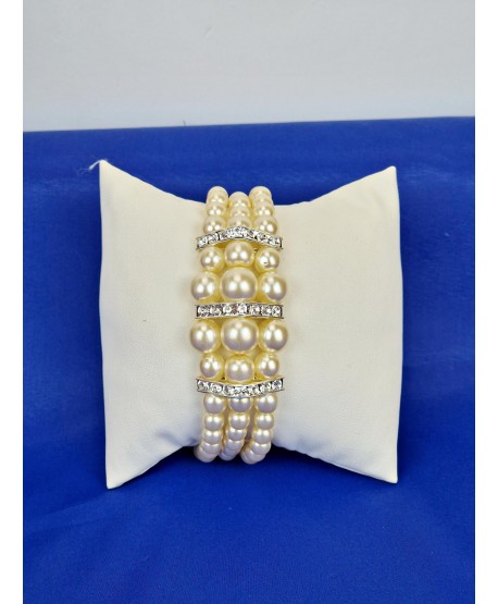 Bransoletki ze szklanych pereł ecru ze wstawkami