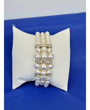 Bransoletki ze szklanych białych pereł ze wstawkami