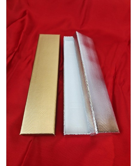 Opakowanie ozdobne na bransoletkę złote lub srebrne